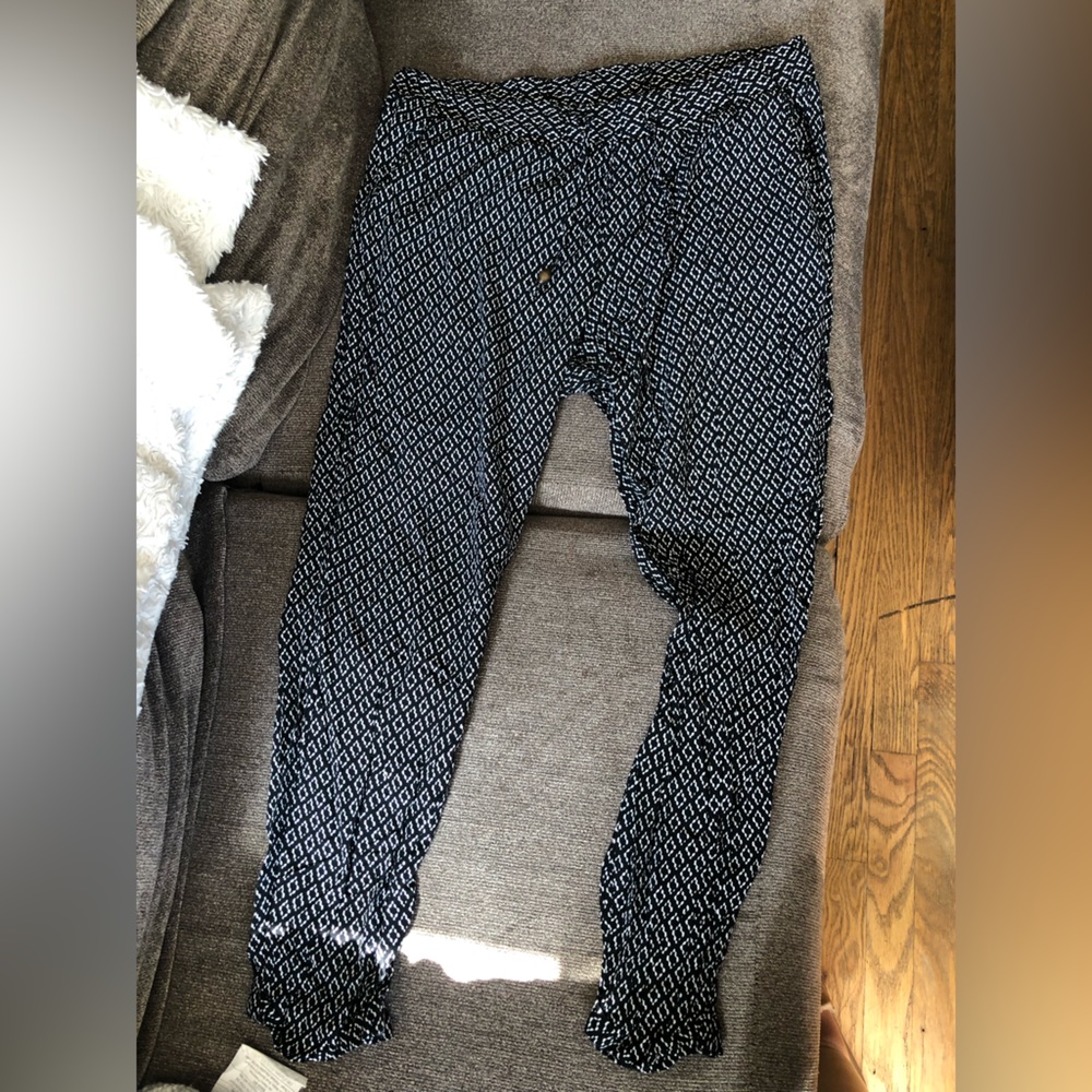 Old Navy pants ( jogger style)